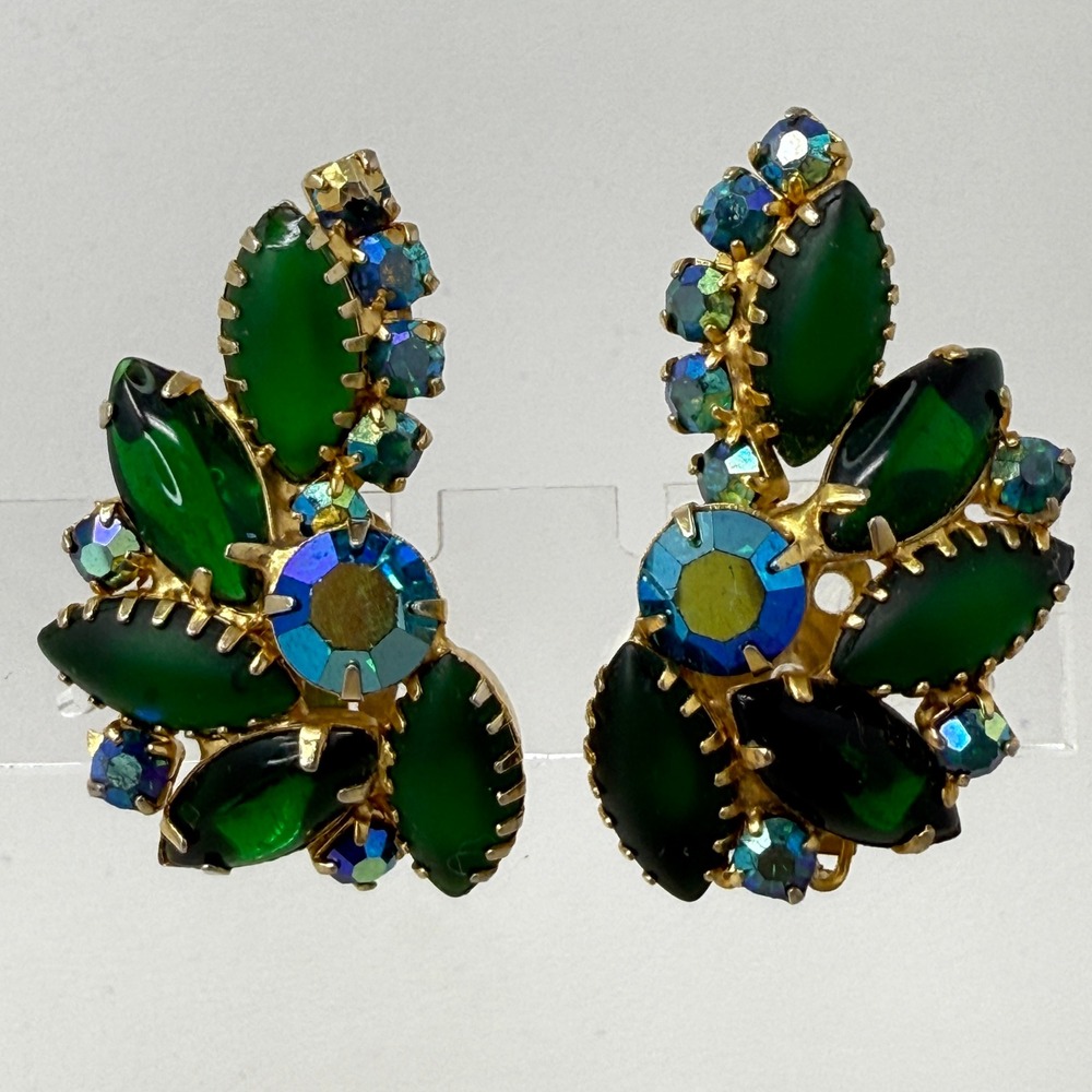 Vintage Green Rhinestone Leaf Cluster Clip On Earrings Gold Tone Iridescent AB